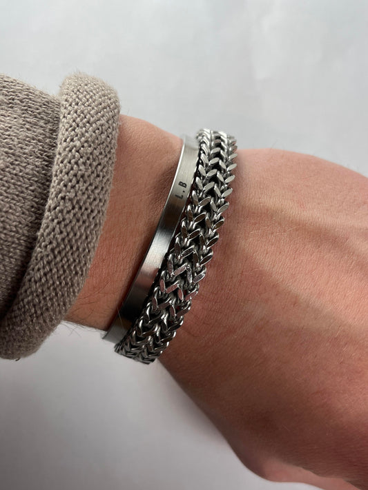 L.B Premium armband™